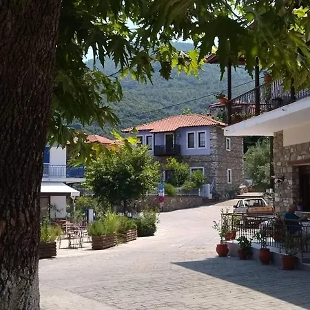 Stavros Lay In