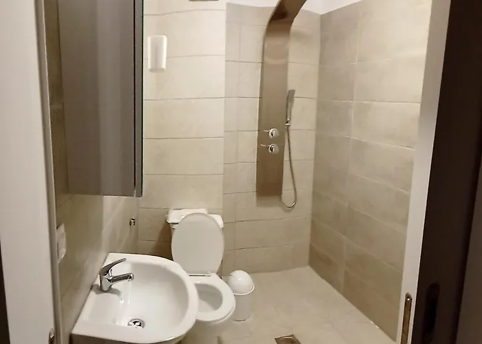 Stavros Lay In * Ano Stavros