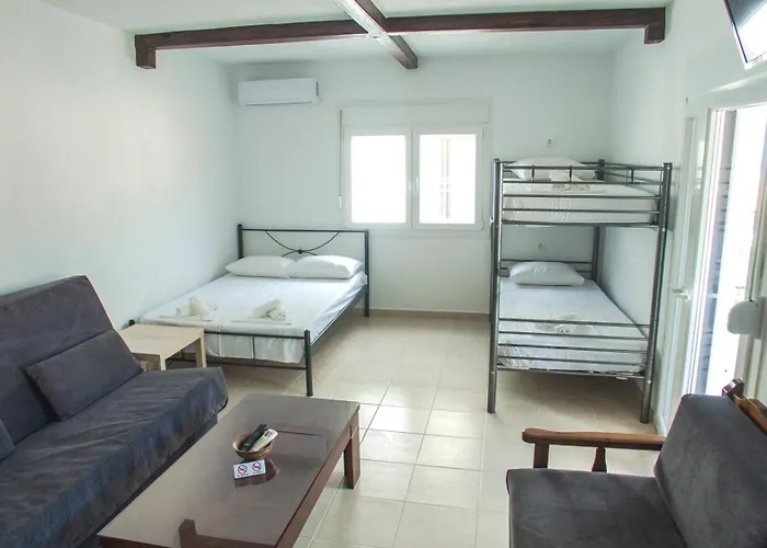 Apart Otel Stavros Lay In *