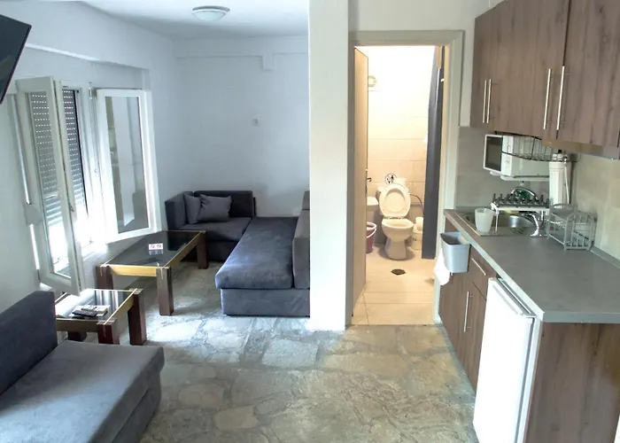 Hotel apartamentowy Stavros Lay In