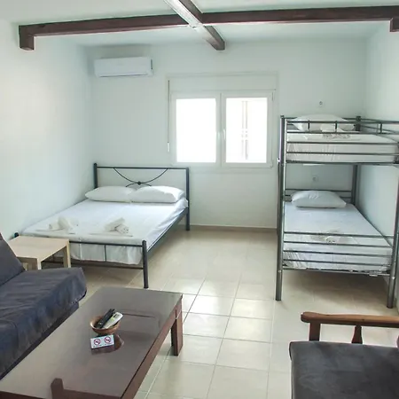 Hotel apartamentowy Stavros Lay In *