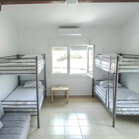 Stavros Lay In * Ano Stavros